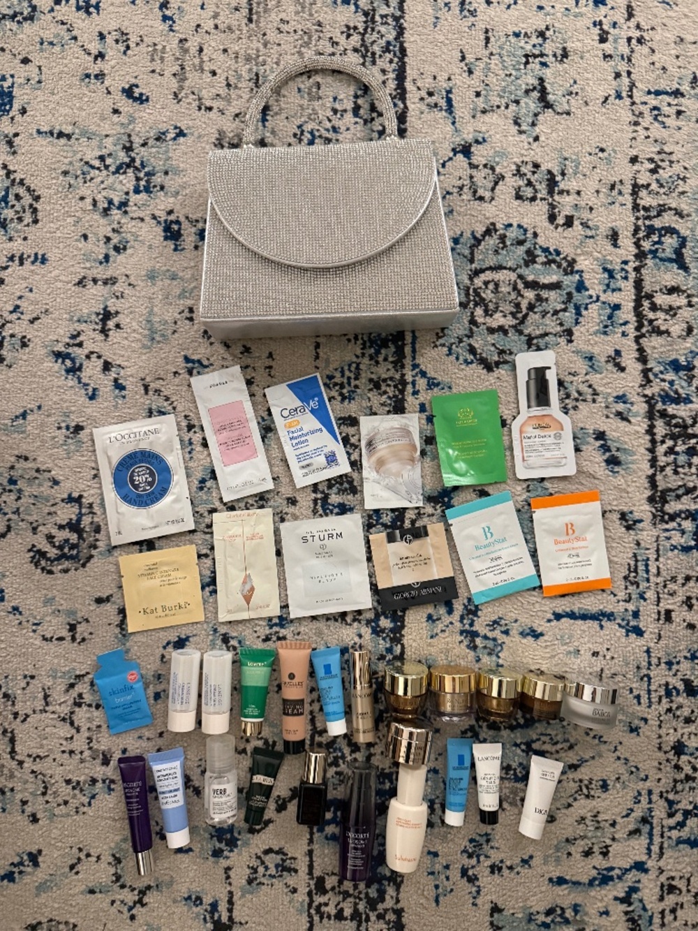 MAKEUP LOT SAMPLES LA MER LANCÔME ESTEE LAUDER PLUS BAG